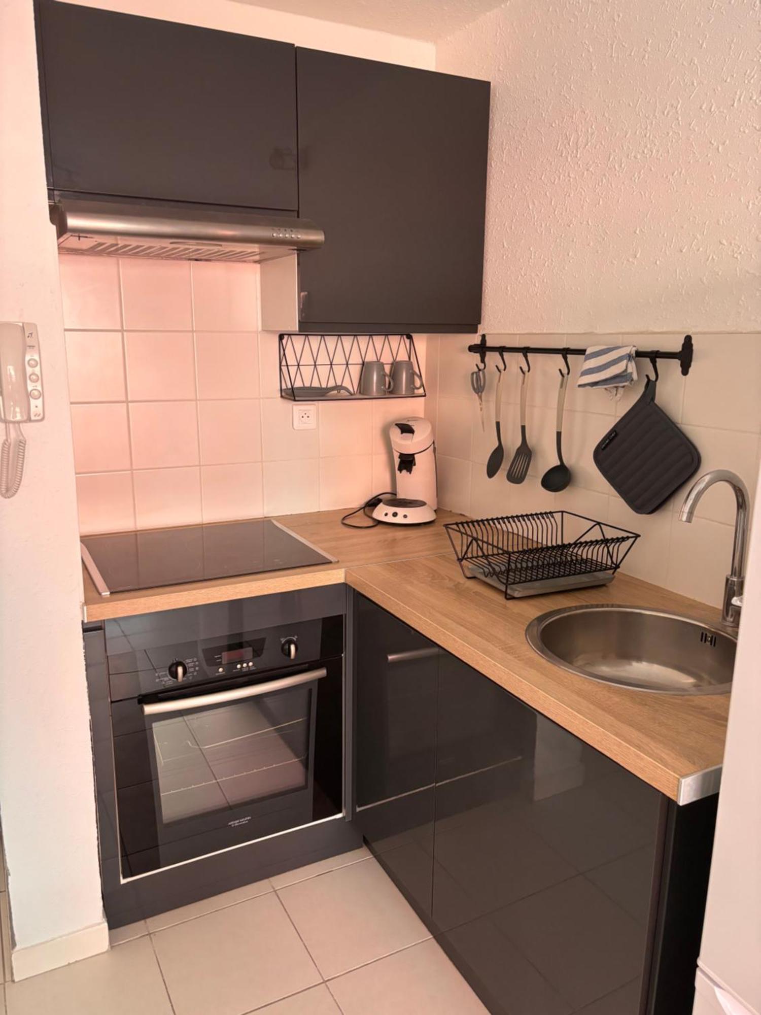 Classe 3 Etoiles Charmant Appartement Cosy Sur Sete Proche De Toutes Commodites, Parking Prive ภายนอก รูปภาพ
